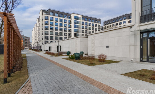 Продажа 2-комн квартиры на вторичном рынке Петровский пр-кт,  д. 22 к2 с1