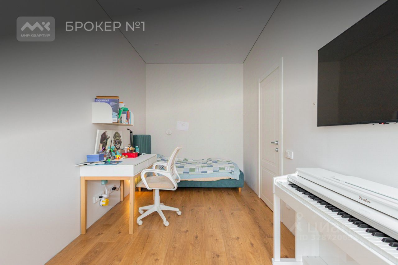 Продажа 3-комн квартиры на вторичном рынке Петровский проспект, 24к2