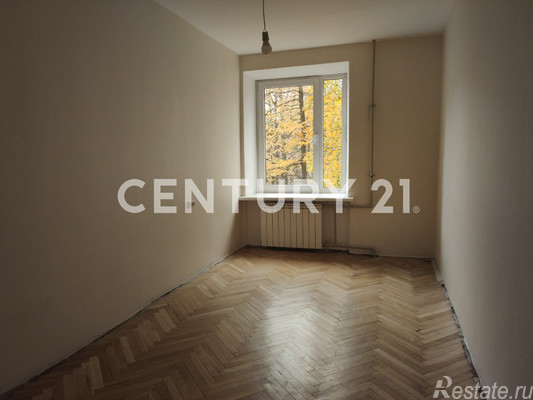 Продажа 2-комн квартиры на вторичном рынке Институтский пр-кт,  д. 6