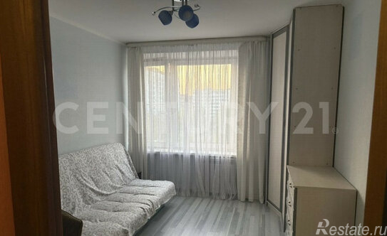 Продажа 3-комн квартиры на вторичном рынке Челябинская улица,  д. 25