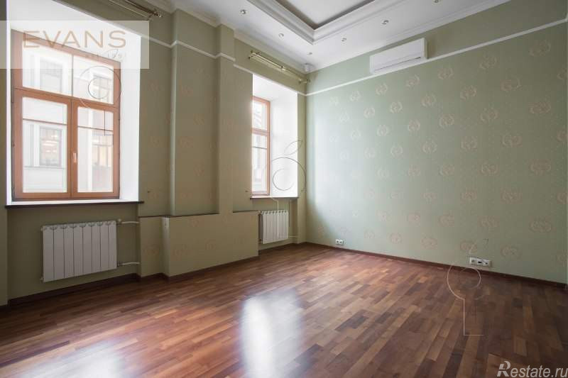 Продажа 3-комн квартиры на вторичном рынке Милютинский переулок,  д. 3