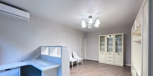 3-комн квартира улица Малыгина,  д. 8