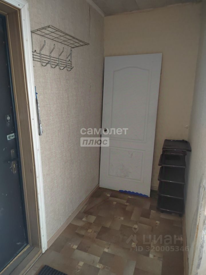 Продажа 1-комн квартиры на вторичном рынке с. Акатьево, улица Юбилейная, 14