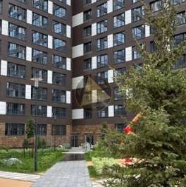 Продажа 2-комн квартиры на вторичном рынке Ультрамариновая улица,  д. 5 с1