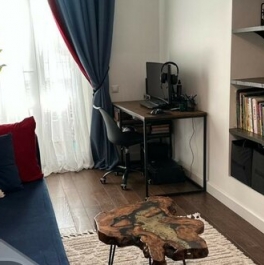 Продажа 2-комн квартиры на вторичном рынке Кирпичная улица