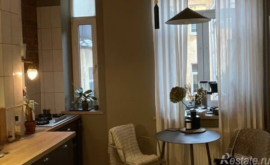 Продажа 3-комн квартиры на вторичном рынке Таврическая улица