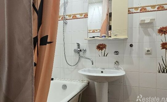 Продажа 1-комн квартиры на вторичном рынке Нагорный бульвар,  д. 4 к1