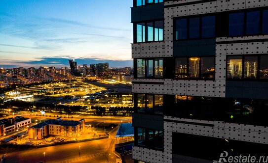 Продажа 3-комн квартиры на вторичном рынке улица Авиаконструктора Сухого,  д. 2 к1