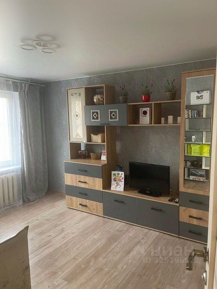 Продажа 2-комн квартиры на вторичном рынке д. Каменка, 5