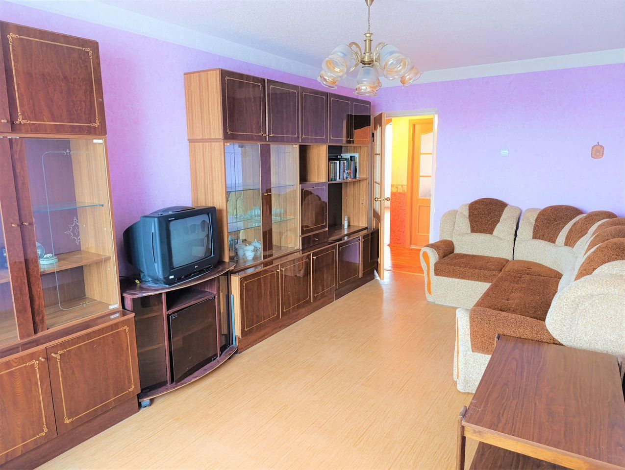 Продажа 2-комн квартиры на вторичном рынке Гатчина, улица Рощинская, 15