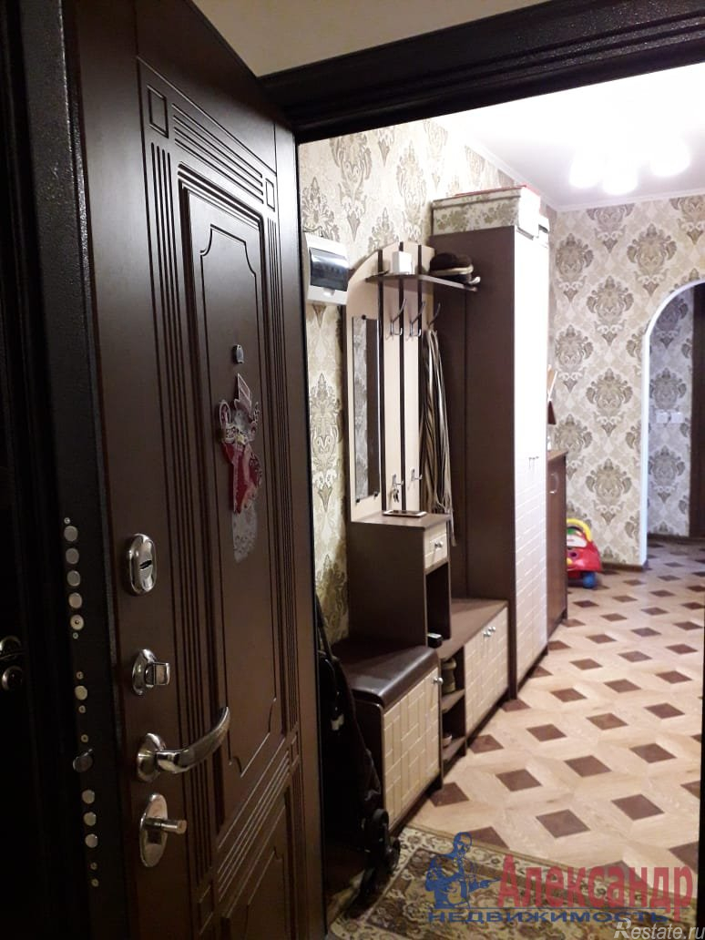 Продажа 2-комн квартиры на вторичном рынке Звенигород г., 3 мкр,  д. 23
