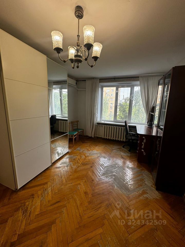 Аренда 1-комн квартиры на вторичном рынке Затонная улица, 12К1