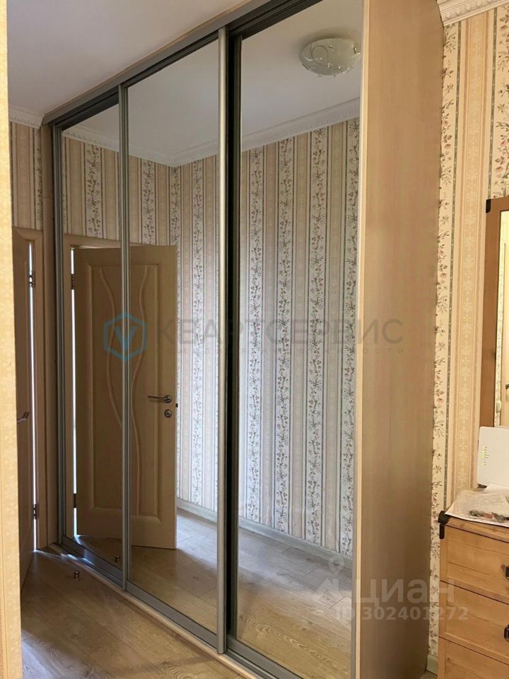 Продажа 2-комн квартиры на вторичном рынке пос. Совхоза имени Ленина, 20