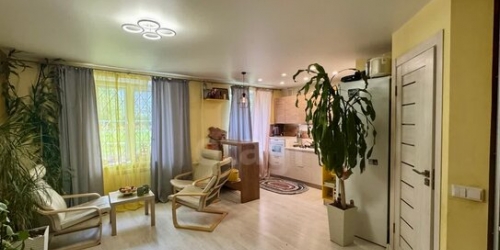 3-комн квартира улица Матроса Железняка,  д. 3