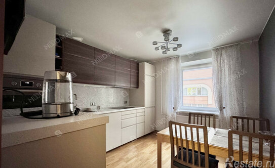 Продажа 1-комн квартиры на вторичном рынке Колпинское шоссе,  д. 40