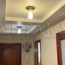 Продажа 4-комн квартиры на вторичном рынке ул Савушкина,  д. 118