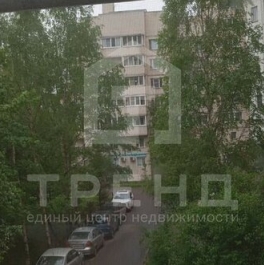 Продажа 4-комн квартиры на вторичном рынке Энгельса пр-кт,  д. 134 к1