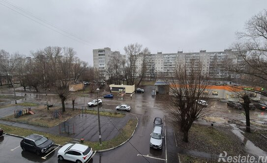 Продажа 3-комн квартиры на вторичном рынке Орехово-Зуево г, Стаханова ул,  д. 6