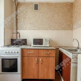 Продажа 2-комн квартиры на вторичном рынке Витебский пр-кт,  д. 21 к1
