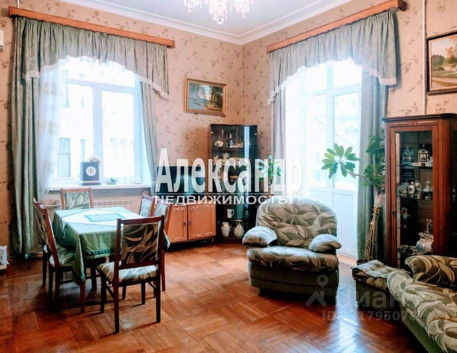 Продажа 3-комн квартиры на вторичном рынке Каменноостровский проспект, 15