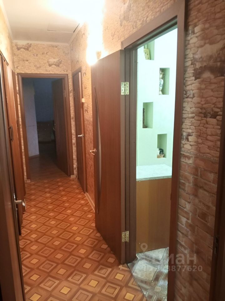 Продажа 2-комн квартиры на вторичном рынке пос. Янино-1, улица Шоссейная, 15