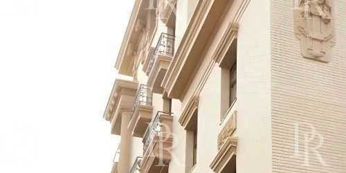 4-комн квартира переулок Хилков, 1