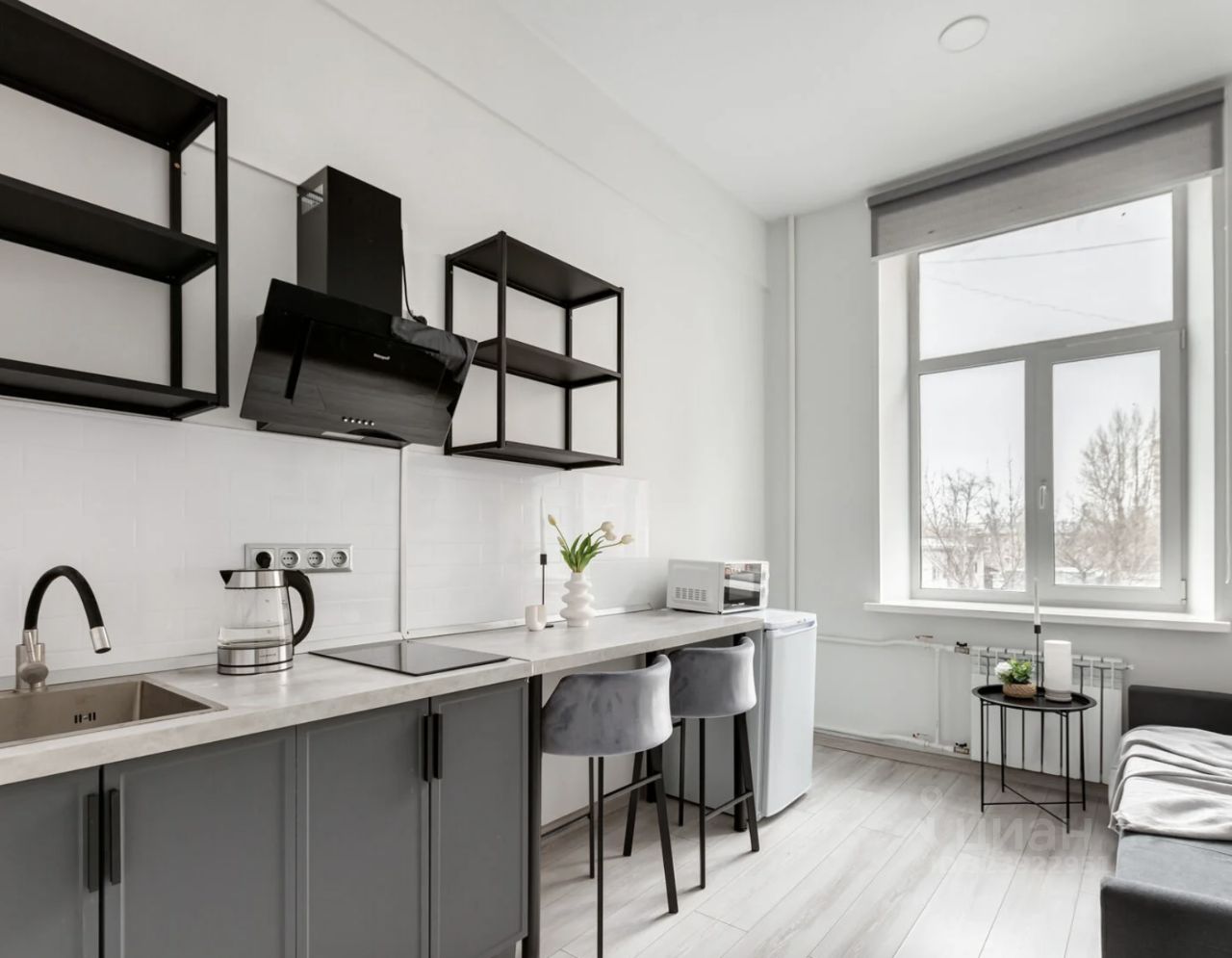 Аренда студии улица Артюхиной, 6К2