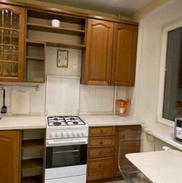 Продажа 1-комн квартиры на вторичном рынке Якиманка Б. ул,  д. 54