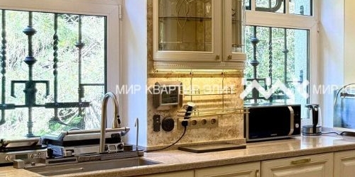 Коттедж/дом Парголовский переулок, 20