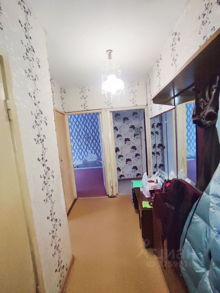 Продажа 2-комн квартиры на вторичном рынке улица Димитрова, 15К2
