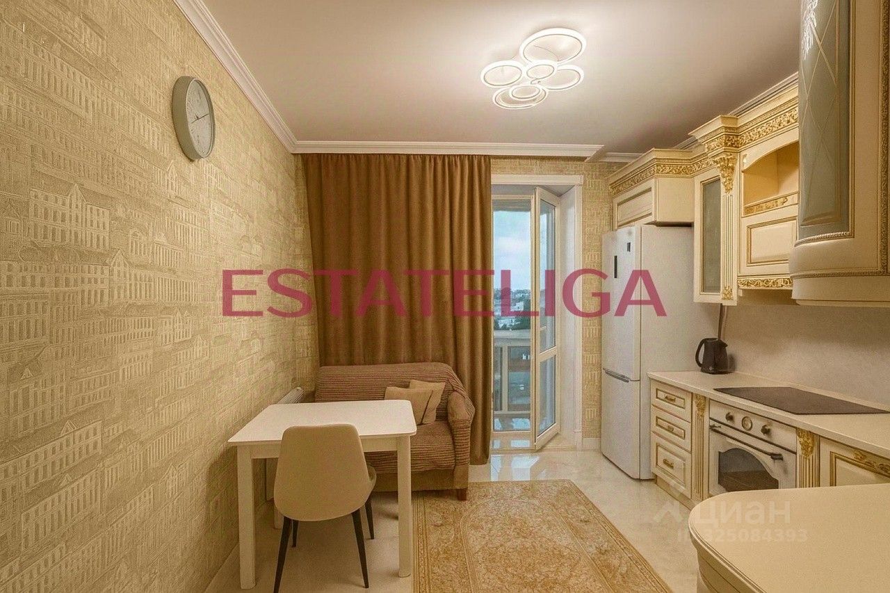 Продажа 2-комн квартиры на вторичном рынке Рябиновая улица, 3к4