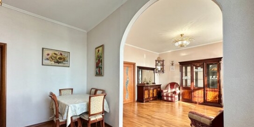 3-комн квартира ул Нежинская,  д. 8,  к. 1