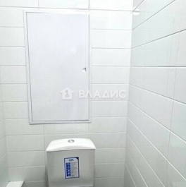 Продажа 3-комн квартиры на вторичном рынке Кварцевая ул,  д. 4 к1