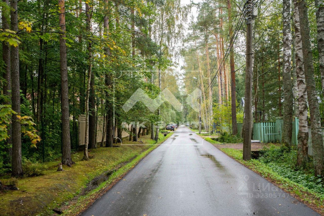 Продажа земли пос. Комарово, Цветочная улица, 3