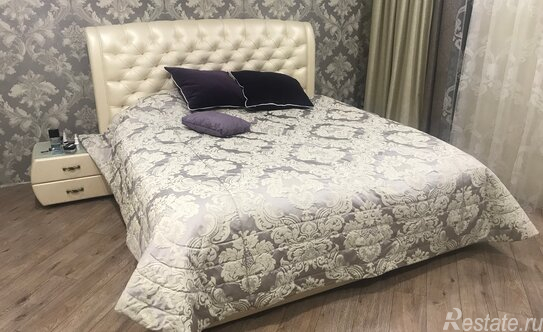 Продажа 3-комн квартиры на вторичном рынке Новая Деревня, ул Набережная,  д. 35,  к. 2