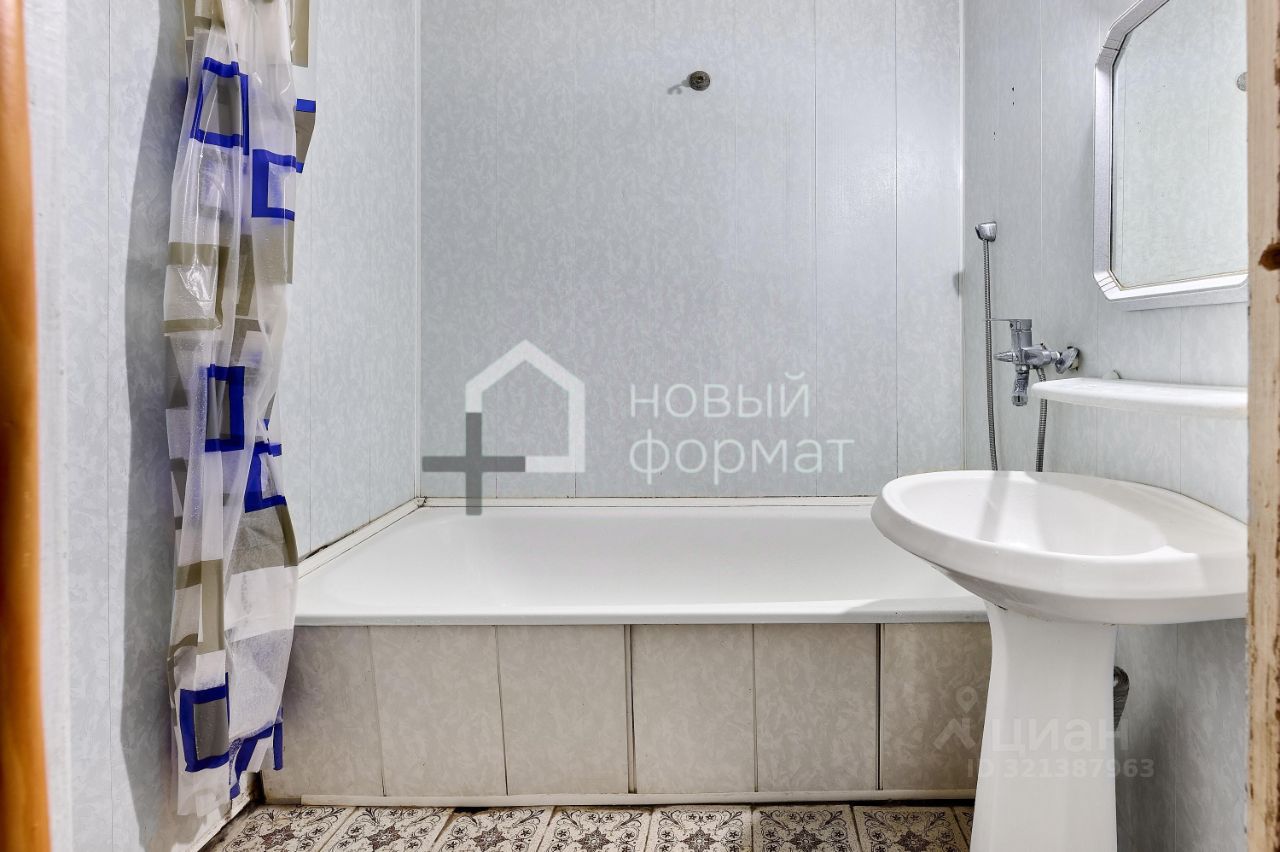 Продажа 2-комн квартиры на вторичном рынке Заря мкр, Балашиха, улица Советская,  д. 18