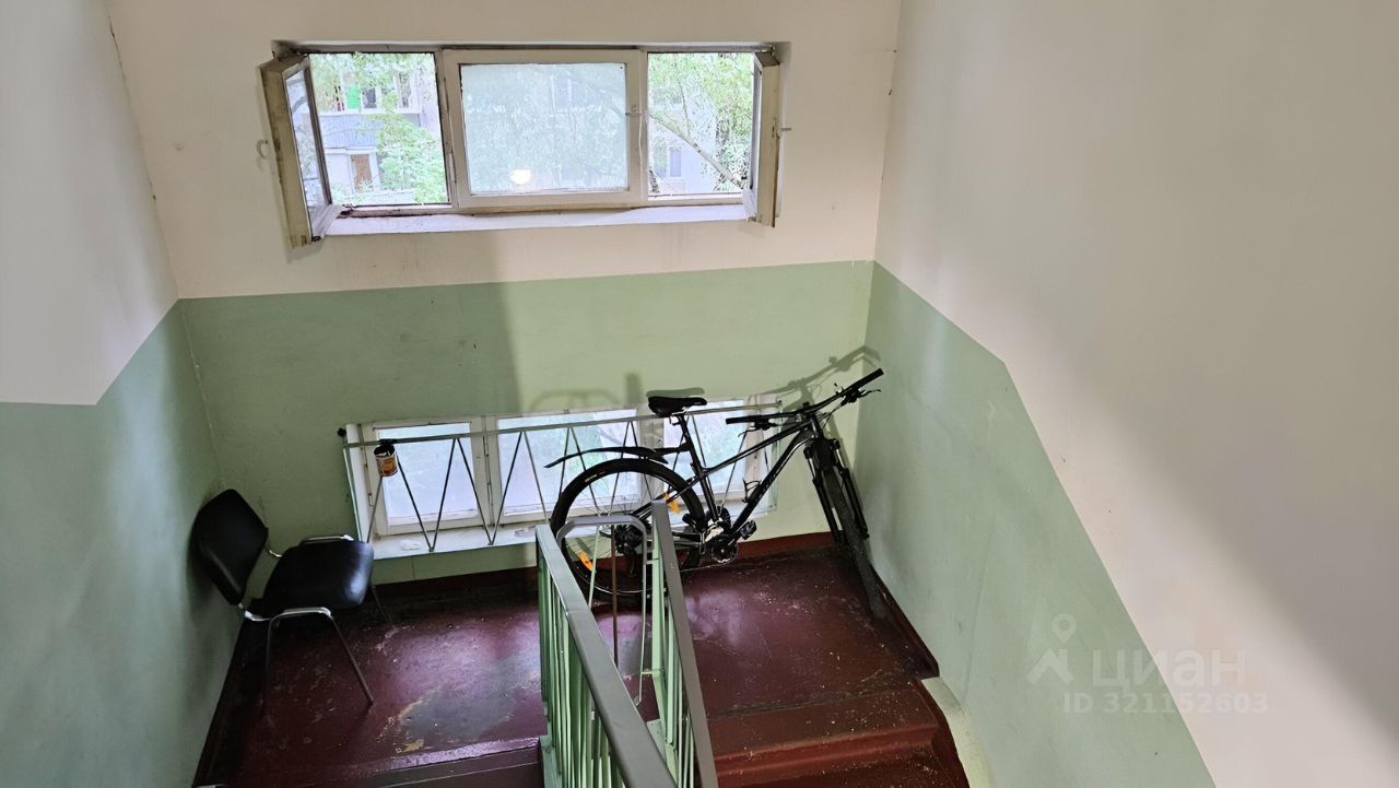 Продажа 3-комн квартиры на вторичном рынке Долгопрудный, Театральная улица, 12