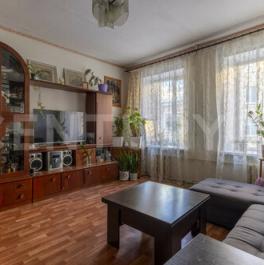 Продажа 4-комн квартиры на вторичном рынке ул Псковская,  д. 30-32