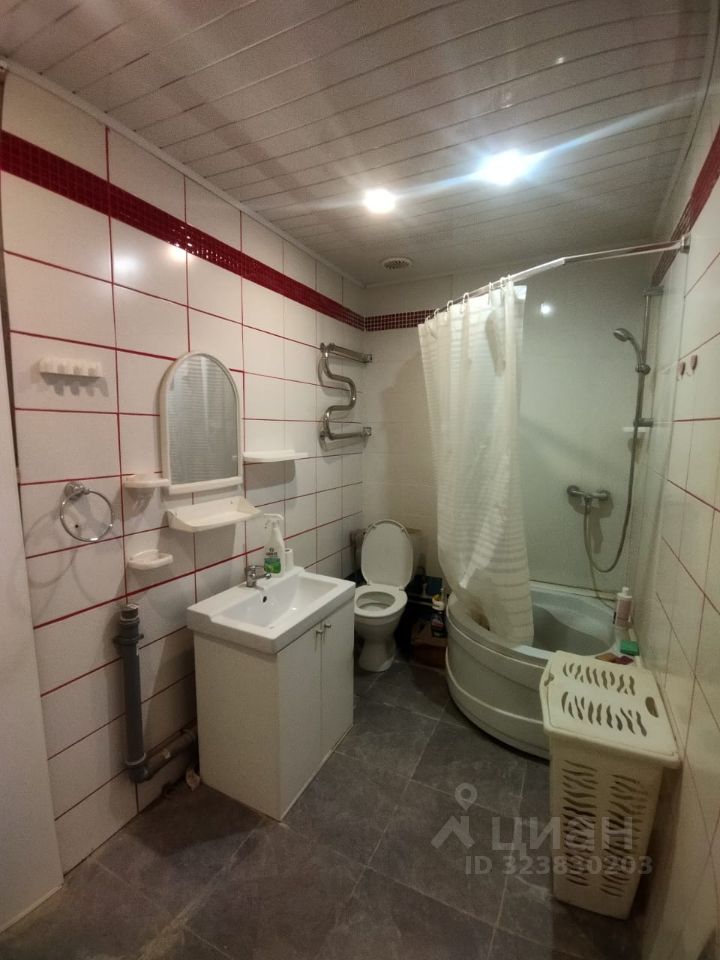 Продажа 1-комн квартиры на вторичном рынке пос. Дубровский, улица Турова, 12Б