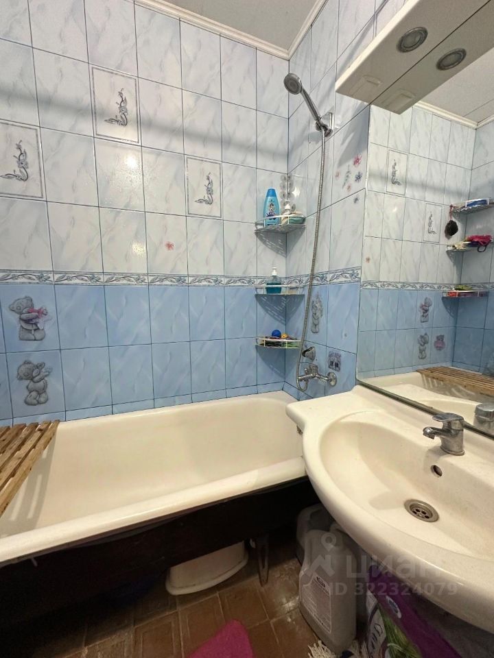 Продажа 2-комн квартиры на вторичном рынке Чехов-8 тер., с. Шарапово, улица Южная, 6