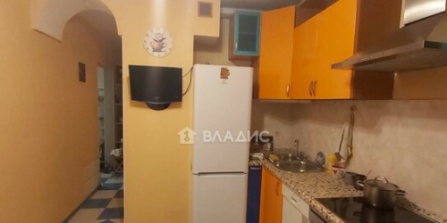 1-комн квартира Ельнинская улица,  д. 19