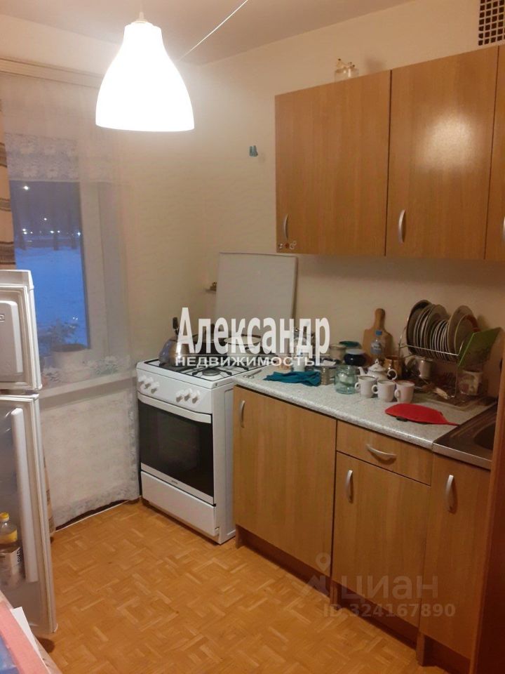 Продажа 1-комн квартиры на вторичном рынке Полюстровский проспект, 21