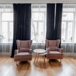 Продажа 1-комн квартиры на вторичном рынке 10-11-я линии В.О.,  д. 23