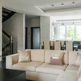 Продажа 4-комн квартиры на вторичном рынке ул Береговая,  д. 18,  к. 1