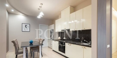 3-комн квартира ул Нежинская,  д. 1,  к. 2