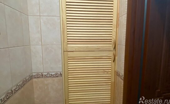 Продажа 4-комн квартиры на вторичном рынке Монетная Б. ул,  д. 30