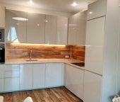 Продать Квартиры вторичка Гжатская улица  5 к1 