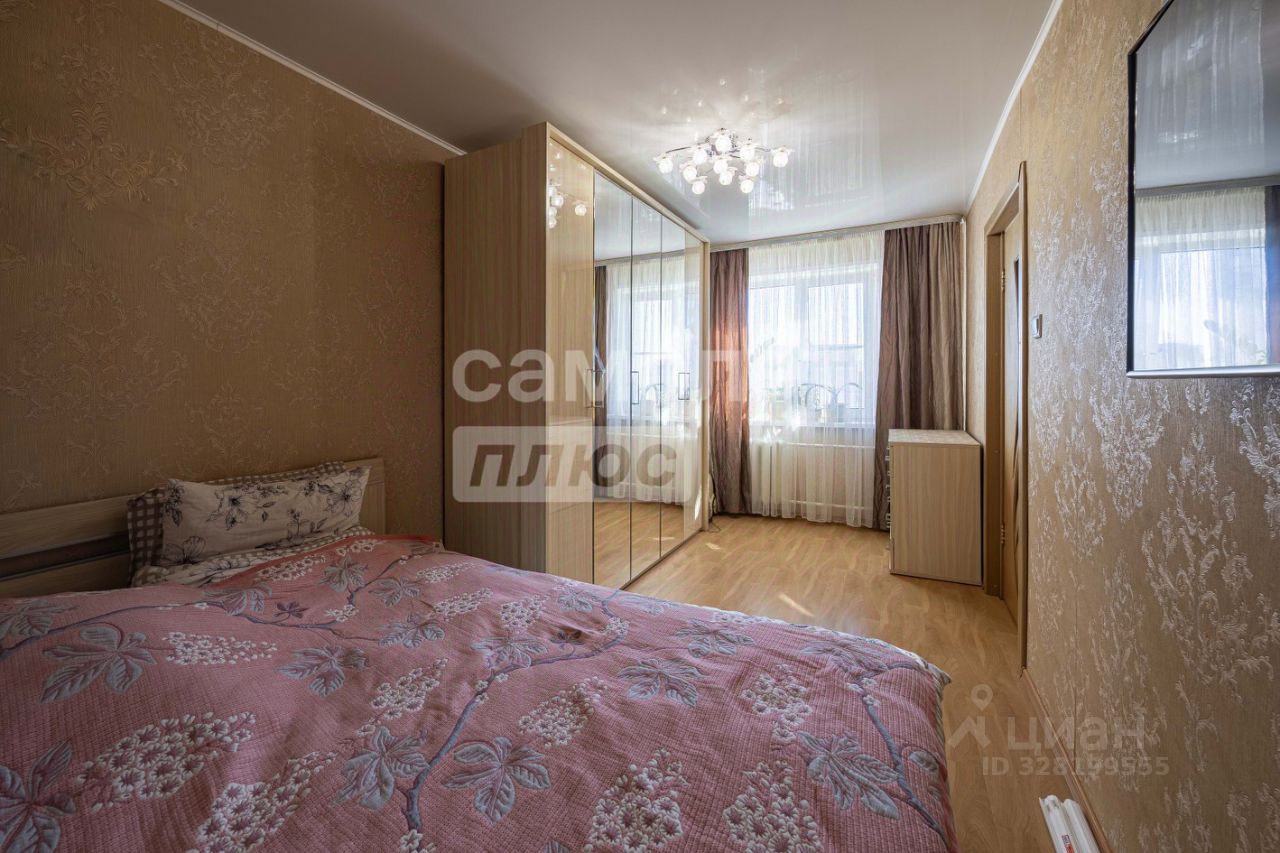 Продажа 2-комн квартиры на вторичном рынке Климовск мкр, улица Школьная,  д. 43А