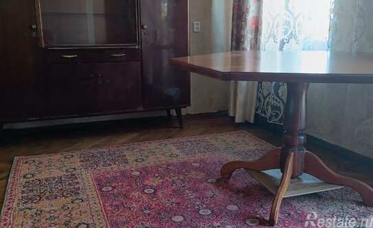 Продажа 2-комн квартиры на вторичном рынке Ломоносов г, Дворцовый пр-кт,  д. 32