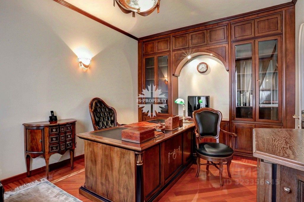 Продажа 5-комн квартиры на вторичном рынке Тверской бульвар, 16С5